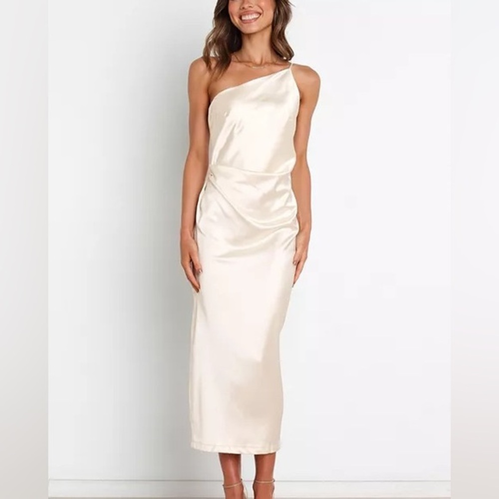 Petal & Pup Dress Off White Ivory Satin Wedding Bride Graduation Size 6 4 Small